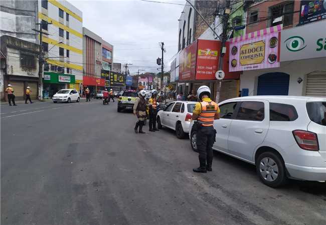 Prefeitura intensifica fiscalização de transporte clandestino para evitar aglomeração
